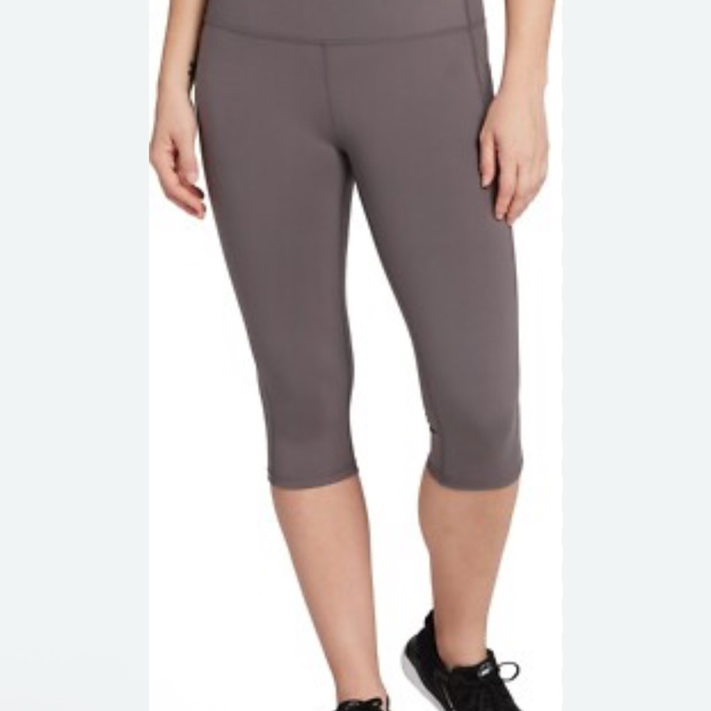 DSG Women's Charcoal Capri Pants